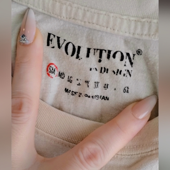 Evolution In Design ALL ME Splatter Graphic Tee - Picture 4 of 6